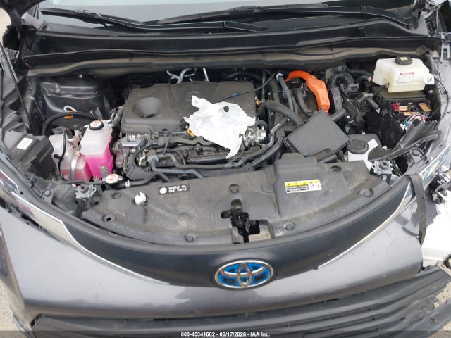 Toyota SIENNA LE 2025 5TDKSKFC5SS191298 Image 10