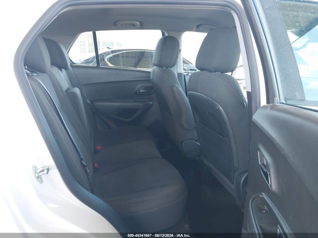 KL7CJKSB0LB045238 Chevrolet Trax Fwd Ls