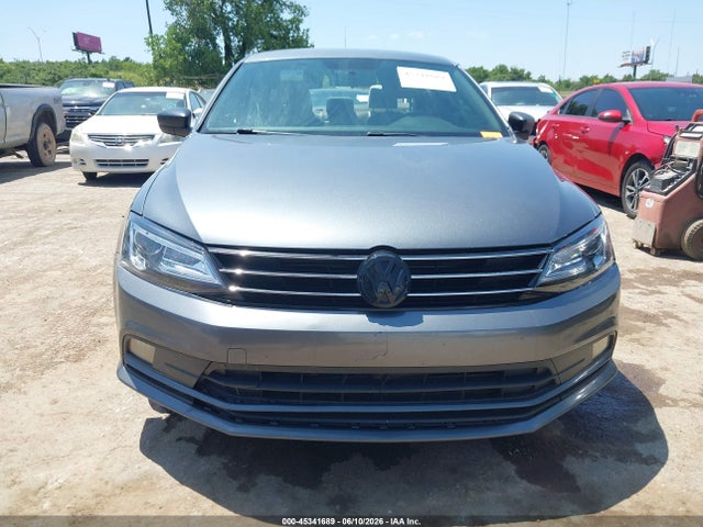 2015 Volkswagen Jetta 1.8t Sport მანქანა იყიდება აუქციონზე, vin: 3VWD17AJXFM203088, აუქციონის ნომერი: 45341689