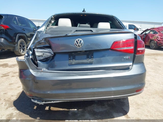2015 Volkswagen Jetta 1.8t Sport მანქანა იყიდება აუქციონზე, vin: 3VWD17AJXFM203088, აუქციონის ნომერი: 45341689
