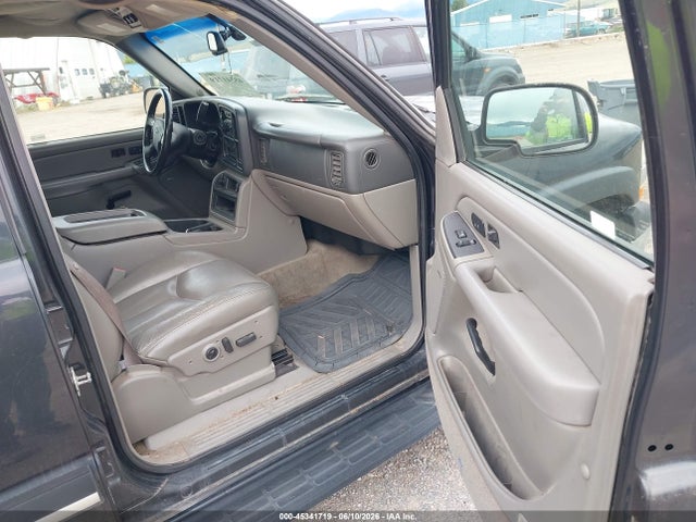 Aukcja sprzedaży 2005 Chevrolet Suburban 1500 Lt, vin: 1GNEC16Z75J157980, numer aukcji: 45341719