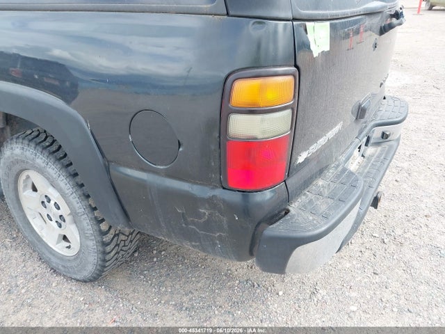 Aukcja sprzedaży 2005 Chevrolet Suburban 1500 Lt, vin: 1GNEC16Z75J157980, numer aukcji: 45341719