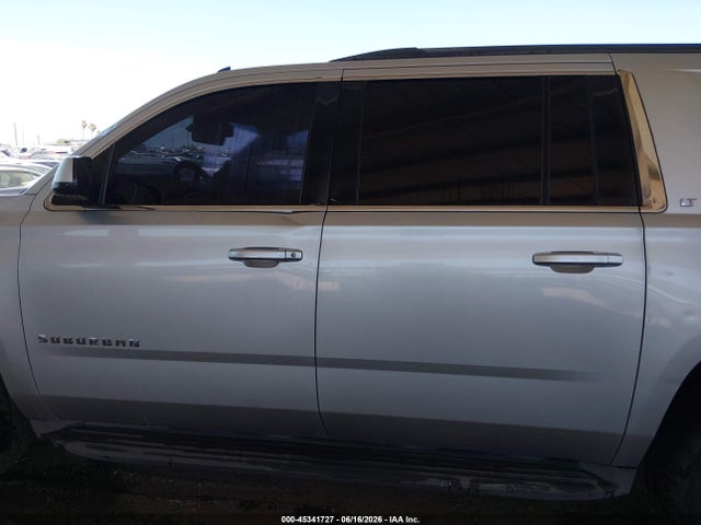 Chevrolet Suburban 1500 Lt 2015 1GNSCJKCXFR199017 Image 14