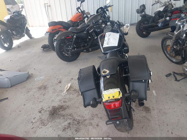 Honda Vt750 C2b 2020 JH2RC5370LK100197 Image 6