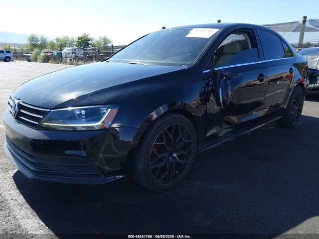 45341765 :رقم المزاد ، 3VWDB7AJ3HM256392 vin ، 2017 Volkswagen Jetta 1.4t Se مزاد بيع