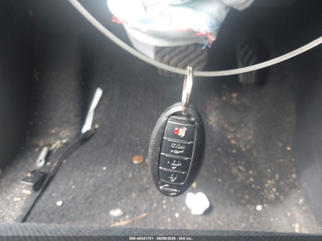 45341781 :رقم المزاد ، 3N1CN8EV1ML882387 vin ، 2021 Nissan Versa Sv Xtronic Cvt مزاد بيع