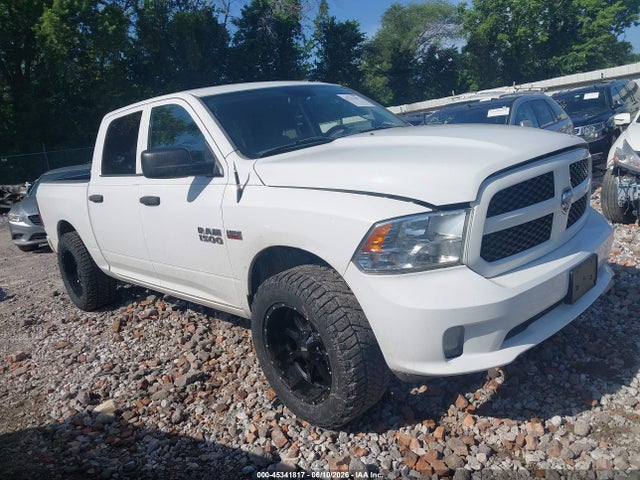 2015 Ram 1500 Express მანქანა იყიდება აუქციონზე, vin: 3C6RR6KT7FG698545, აუქციონის ნომერი: 45341817