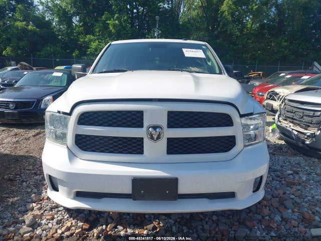 2015 Ram 1500 Express მანქანა იყიდება აუქციონზე, vin: 3C6RR6KT7FG698545, აუქციონის ნომერი: 45341817