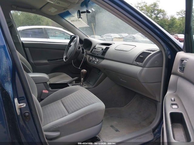 Продаж на аукціоні авто 2005 Toyota Camry Le, vin: 4T1BE32K95U023802, номер лоту: 45341858