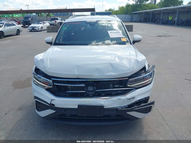 2024 Volkswagen Tiguan 2.0t Se/2.0t Wolfsburg Edition მანქანა იყიდება აუქციონზე, vin: 3VV3B7AX6RM017473, აუქციონის ნომერი: 45341880