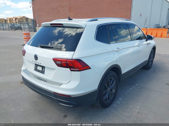 2024 Volkswagen Tiguan 2.0t Se/2.0t Wolfsburg Edition მანქანა იყიდება აუქციონზე, vin: 3VV3B7AX6RM017473, აუქციონის ნომერი: 45341880