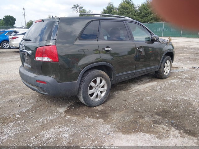 45341893 :رقم المزاد ، 5XYKT4A16BG111227 vin ، 2011 Kia Sorento Lx مزاد بيع