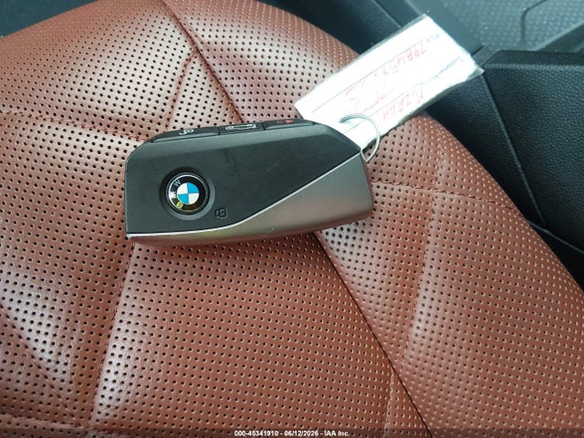 BMW Ix Xdrive50 2025 WB523CF06SCU18407 Image 11