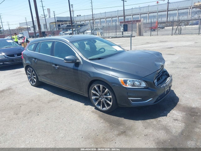 Volvo V60 T5 Premier 2015 YV140MEK7F1217142 главное изображение
