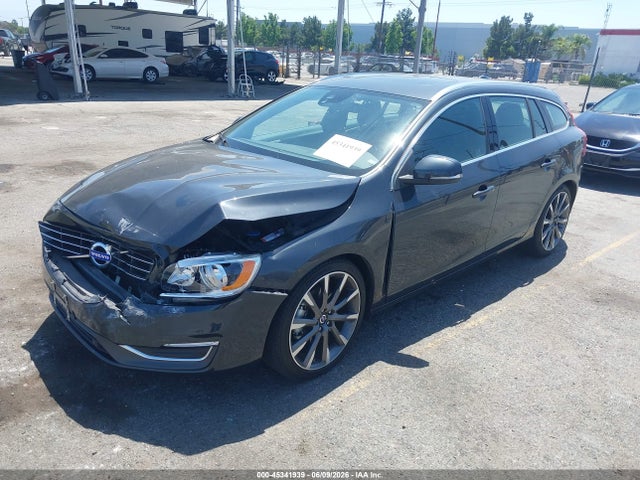 Volvo V60 T5 Premier 2015 YV140MEK7F1217142 Image 2