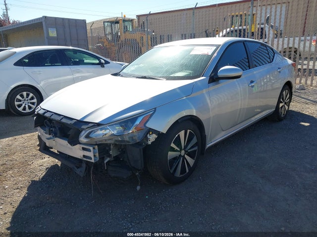 Nissan Altima 2.5 S 2019 1N4BL4BWXKC157809 Image 2