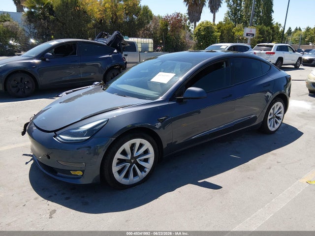 5YJ3E1EB9NF138756 Tesla Model 3 Long Range Dual Motor All-wheel Drive