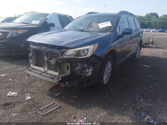 Subaru Outback 2.5i Premium 2015 4S4BSBCCXF3348458 Image 2