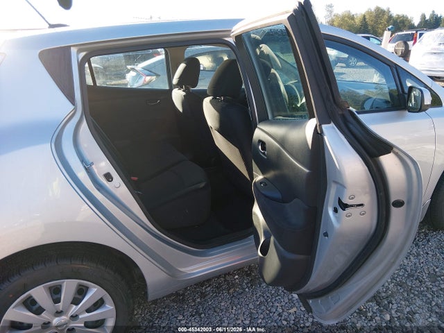 Nissan LEAF S 2017 1N4BZ0CP6HC304361 Image 8