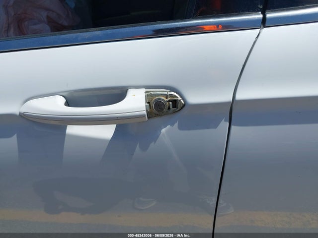 3FA6P0H76GR328952 Ford FUSION SE