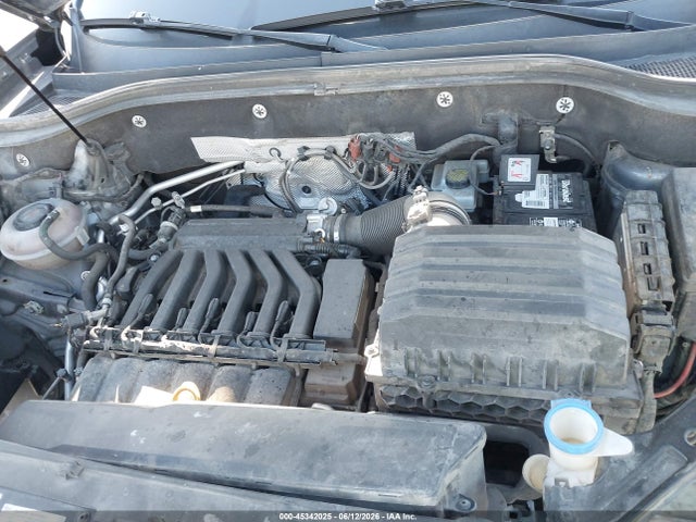 1V2CR2CA6JC563104 Volkswagen Atlas 3.6l V6 Se
