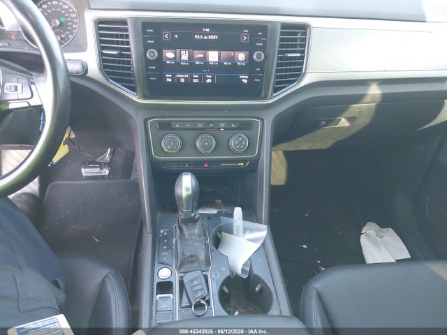 1V2CR2CA6JC563104 Volkswagen Atlas 3.6l V6 Se