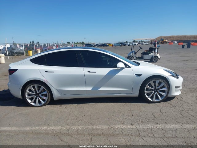 Aukcja sprzedaży 2022 Tesla Model 3 Rear-wheel Drive, vin: 5YJ3E1EA3NF241453, numer aukcji: 45342058