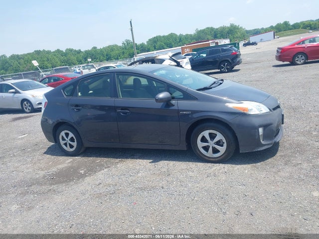 Продажа на аукционе авто 2015 Toyota Prius Two, vin: JTDKN3DU7F0437768, номер лота: 45342071