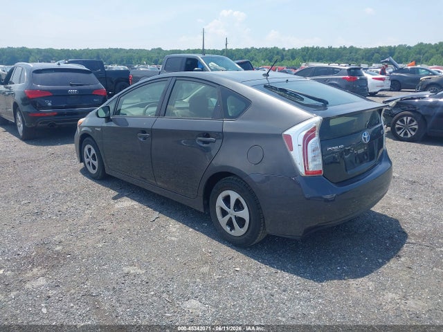 Продажа на аукционе авто 2015 Toyota Prius Two, vin: JTDKN3DU7F0437768, номер лота: 45342071
