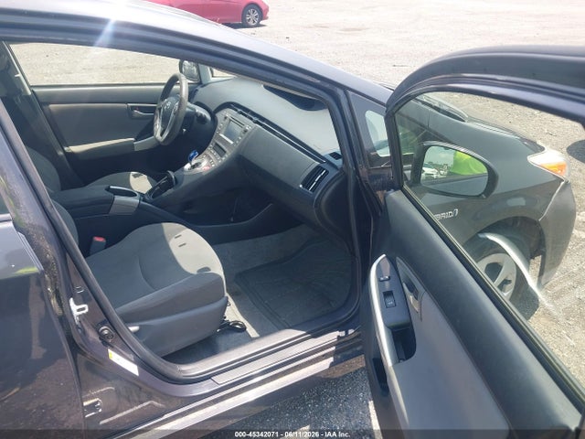 Продажа на аукционе авто 2015 Toyota Prius Two, vin: JTDKN3DU7F0437768, номер лота: 45342071