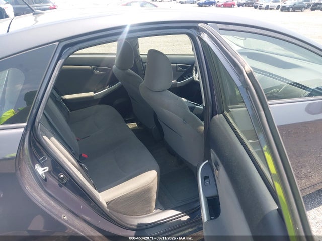 Продажа на аукционе авто 2015 Toyota Prius Two, vin: JTDKN3DU7F0437768, номер лота: 45342071