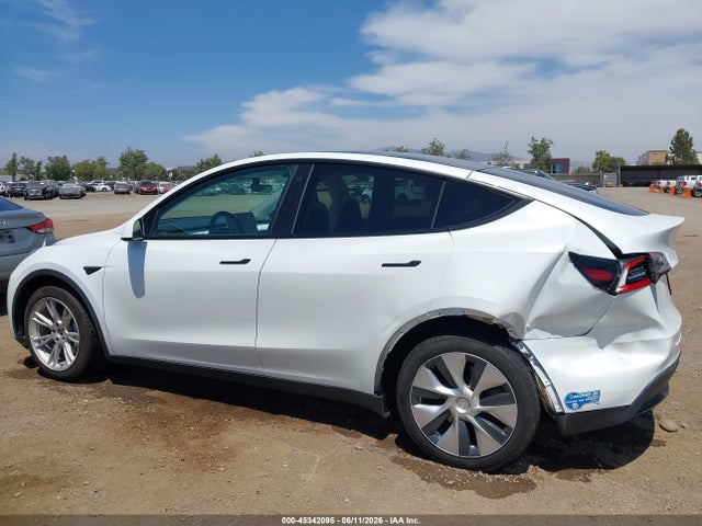 Продаж на аукціоні авто 2021 Tesla Model Y Long Range Dual Motor All-wheel Drive, vin: 5YJYGDEE8MF083064, номер лоту: 45342095
