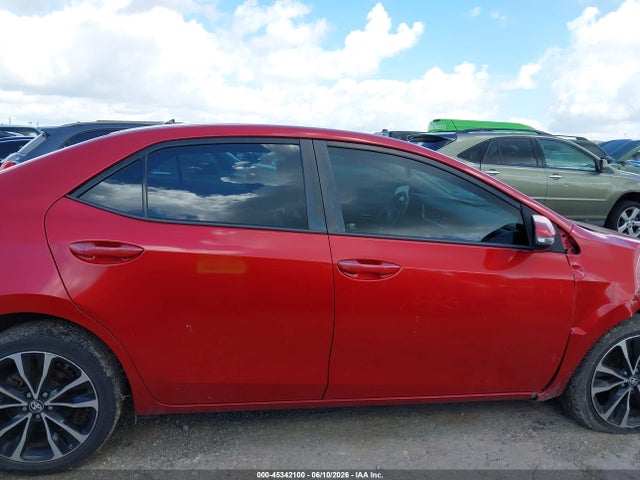 Toyota COROLLA SE 2017 5YFBURHE8HP630058 Image 13