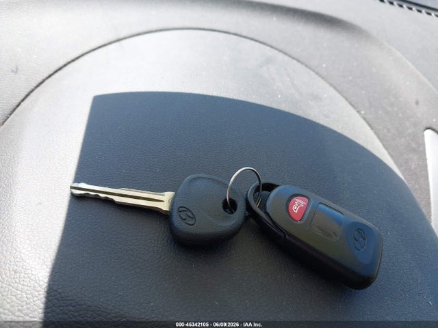 2013 Hyundai Elantra Gls მანქანა იყიდება აუქციონზე, vin: 5NPDH4AE5DH368887, აუქციონის ნომერი: 45342105