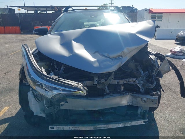 JTNKHMBXXK1039397 Toyota C-HR XLE