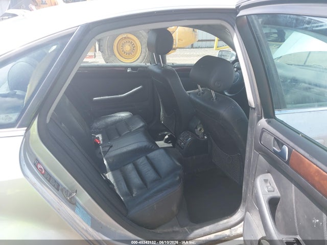 2002 Audi A6 4.2l მანქანა იყიდება აუქციონზე, vin: WAUML54B72N095371, აუქციონის ნომერი: 45342132