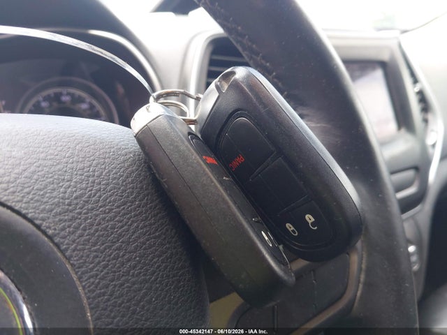 Aukcja sprzedaży 2019 Jeep Cherokee Latitude Plus 4x4, vin: 1C4PJMLB7KD341262, numer aukcji: 45342147