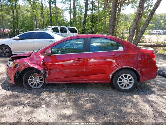 Aukcja sprzedaży 2018 Chevrolet Sonic Lt Auto, vin: 1G1JD5SH1J4127559, numer aukcji: 45342169