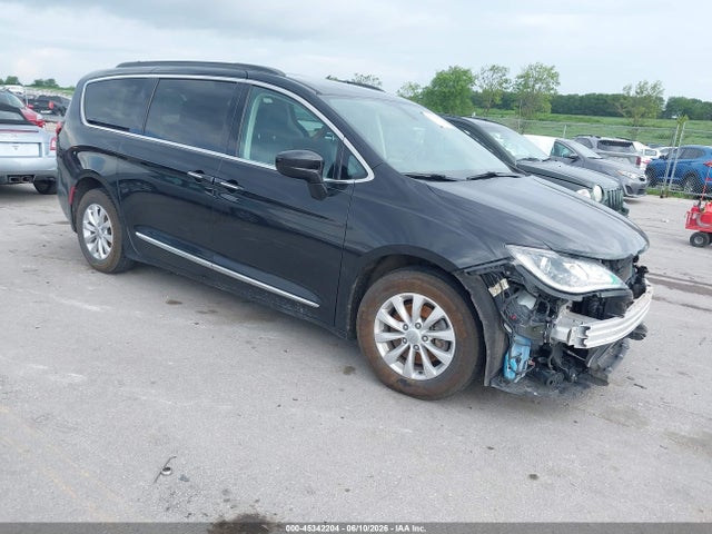 Aukcja sprzedaży 2017 Chrysler Pacifica Touring-l, vin: 2C4RC1BG3HR598732, numer aukcji: 45342204