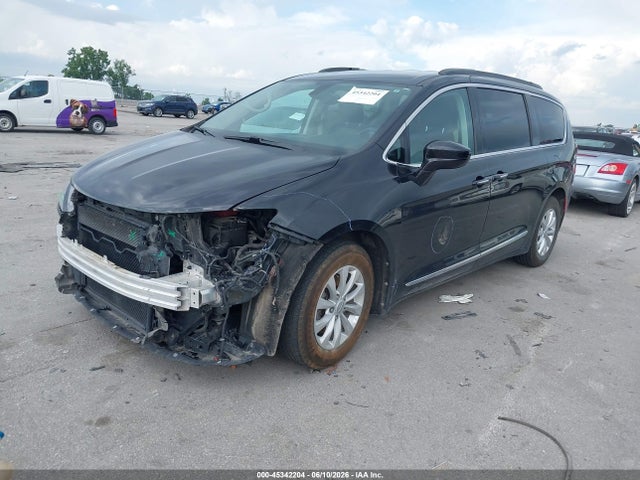 Aukcja sprzedaży 2017 Chrysler Pacifica Touring-l, vin: 2C4RC1BG3HR598732, numer aukcji: 45342204