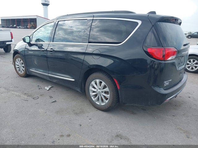 Aukcja sprzedaży 2017 Chrysler Pacifica Touring-l, vin: 2C4RC1BG3HR598732, numer aukcji: 45342204