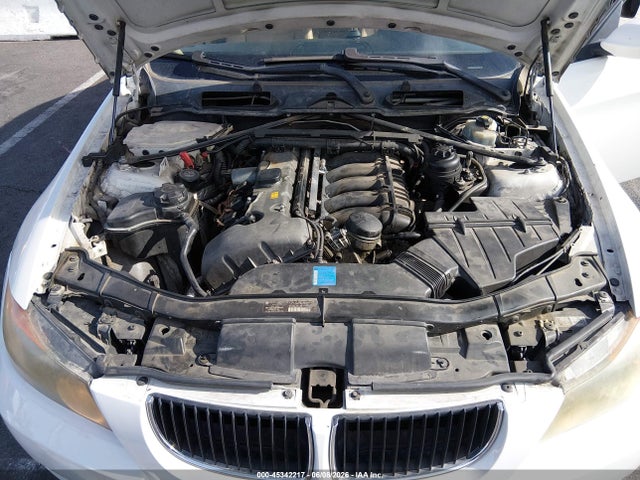 Продаж на аукціоні авто 2006 Bmw 325i, vin: WBAVB13576PT06560, номер лоту: 45342217