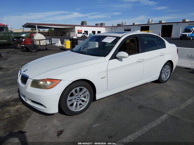 Продаж на аукціоні авто 2006 Bmw 325i, vin: WBAVB13576PT06560, номер лоту: 45342217