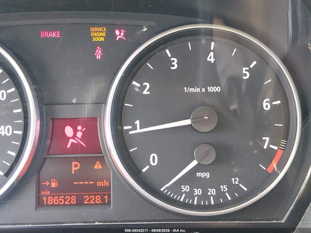 Продаж на аукціоні авто 2006 Bmw 325i, vin: WBAVB13576PT06560, номер лоту: 45342217