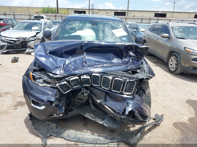 Продаж на аукціоні авто 2018 Jeep Grand Cherokee Laredo E 4x2, vin: 1C4RJEAG0JC450924, номер лоту: 45342228