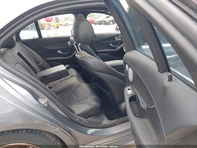 45342238 :رقم المزاد ، 55SWF4KB2HU217365 vin ، 2017 Mercedes-benz C 300 Sport 4matic مزاد بيع