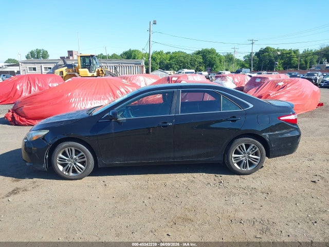 Aukcja sprzedaży 2015 Toyota Camry Se, vin: 4T1BF1FK1FU951715, numer aukcji: 45342239