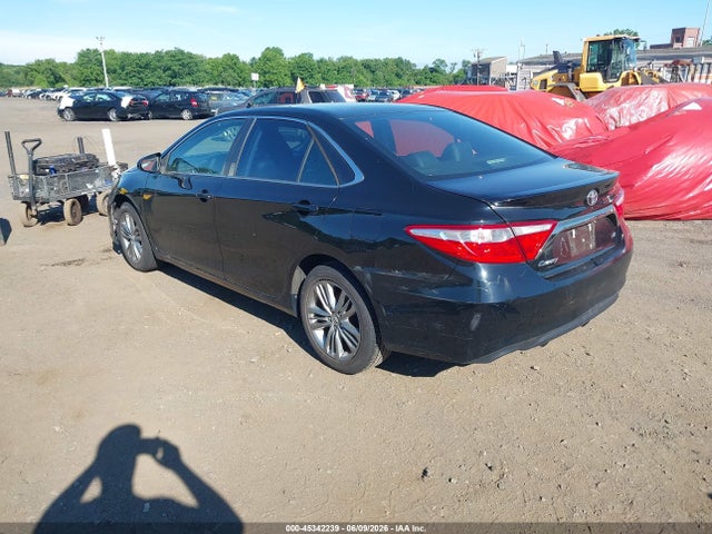 Aukcja sprzedaży 2015 Toyota Camry Se, vin: 4T1BF1FK1FU951715, numer aukcji: 45342239