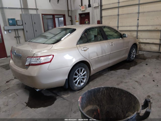 45342251 :رقم المزاد ، 4T1BB3EK0BU139714 vin ، 2011 Toyota Camry Hybrid مزاد بيع