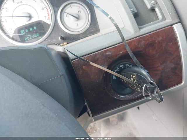 2010 Chrysler Town & Country Touring მანქანა იყიდება აუქციონზე, vin: 2A4RR5D12AR432071, აუქციონის ნომერი: 45342255